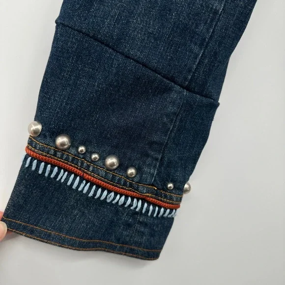 Reba Denim Jacket Size Large Studded Embroidered Stretch Western Rodeo Cowgirl - Picture 8 of 15